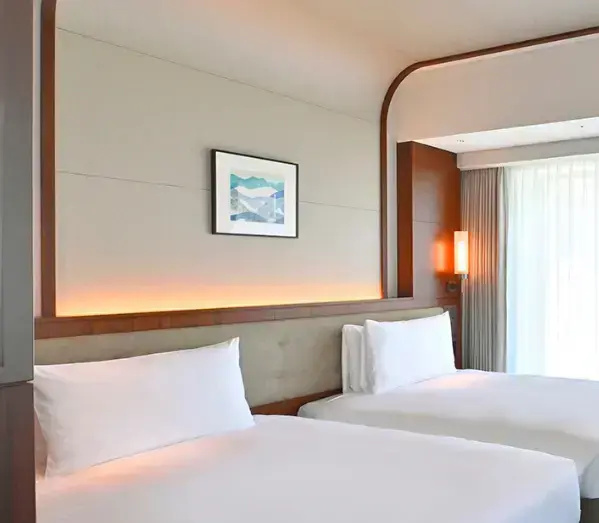 Grand Corner Double room (twin beds)