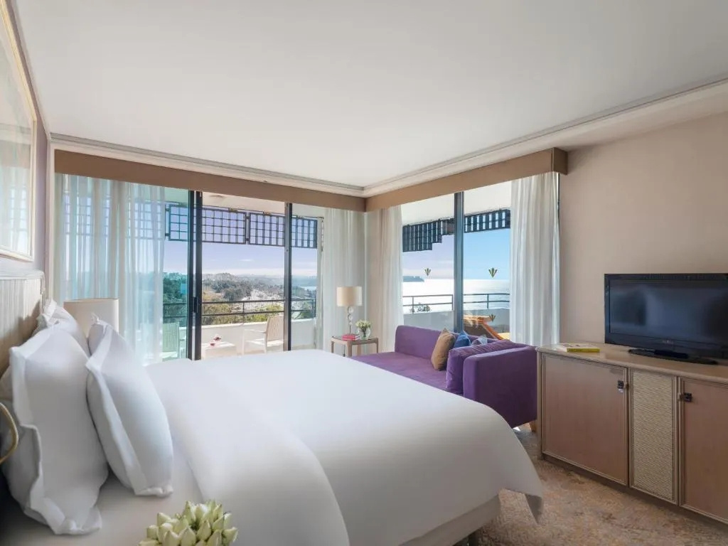 Family Terrace Quadruple Suite with sea view