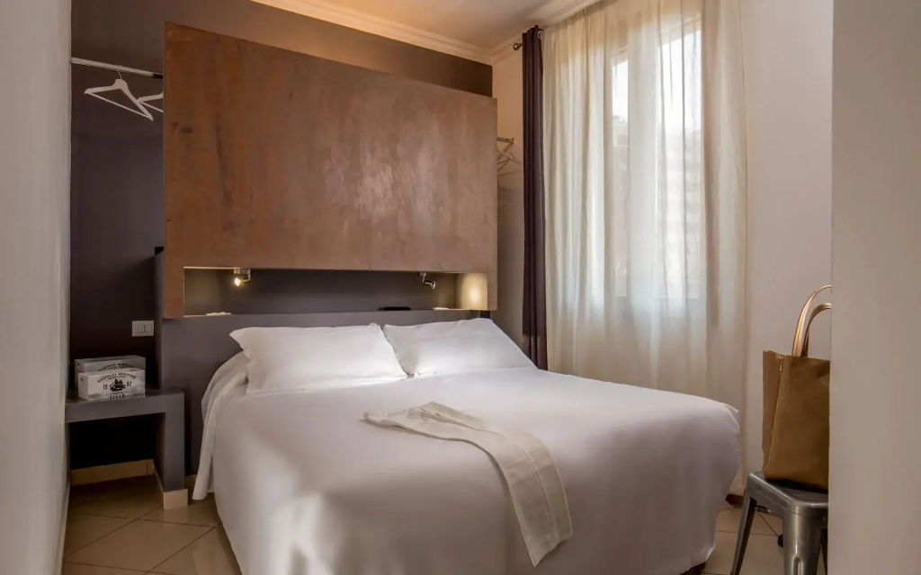 Economy Triple room