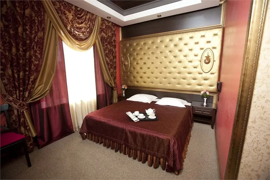 Shato Hotel Room Type - Standard Double room full double bed