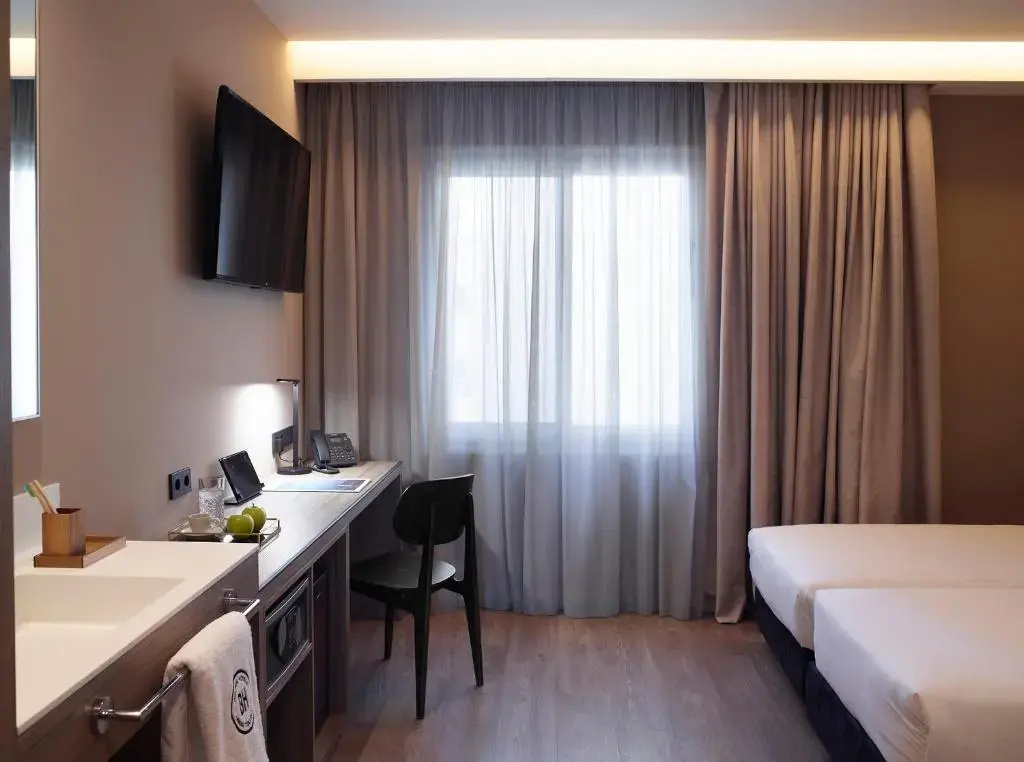 Double room (twin beds)