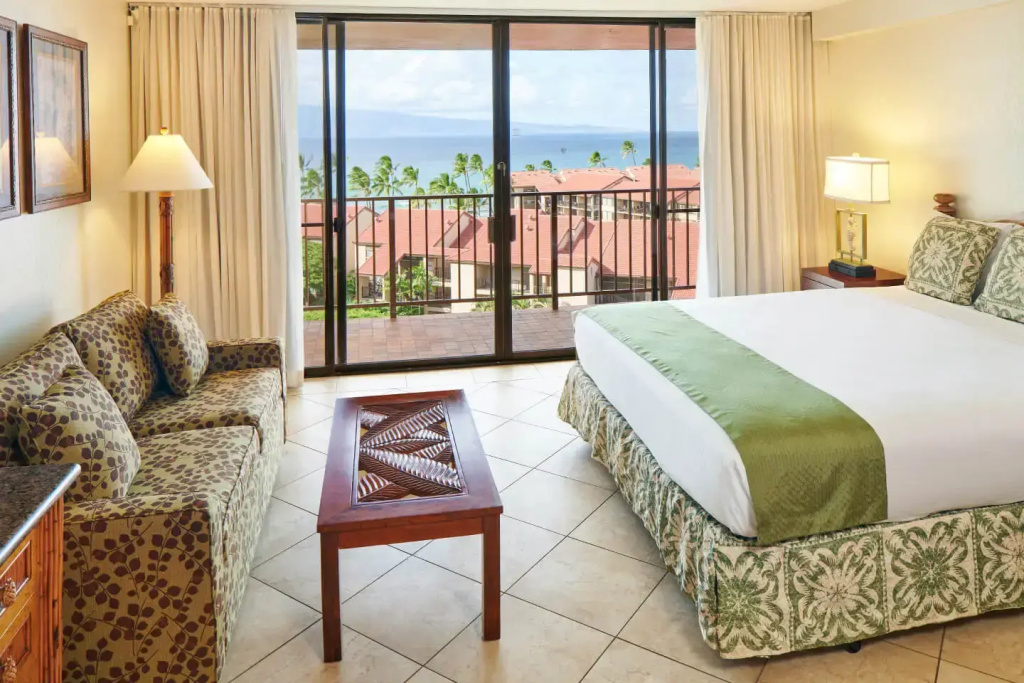 Aston Kaanapali Shores Room Type - Double Junior Suite (full double bed)