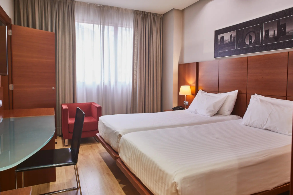 Hotel Silken Ciudad Gijon - Chambres