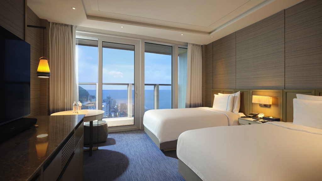 Grand Deluxe Double room with Mipo harbour view (twin beds)