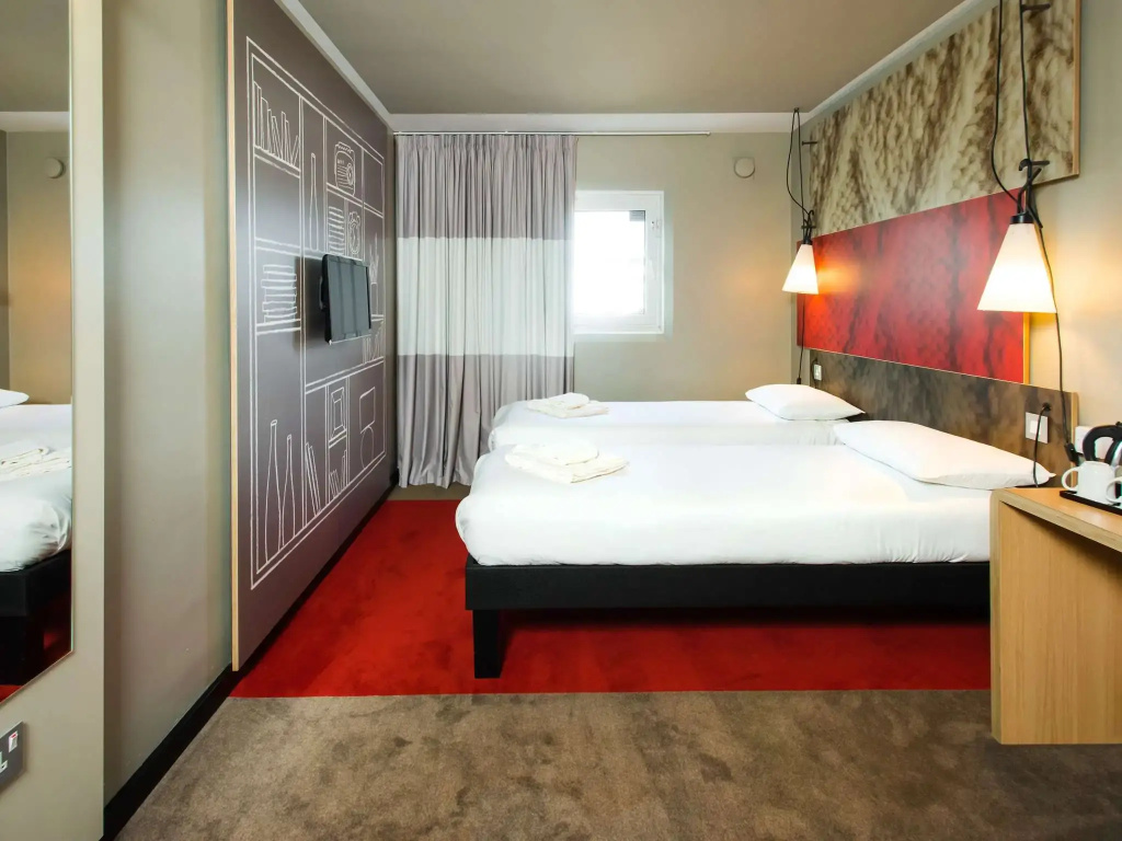 ibis Plymouth - Chambres