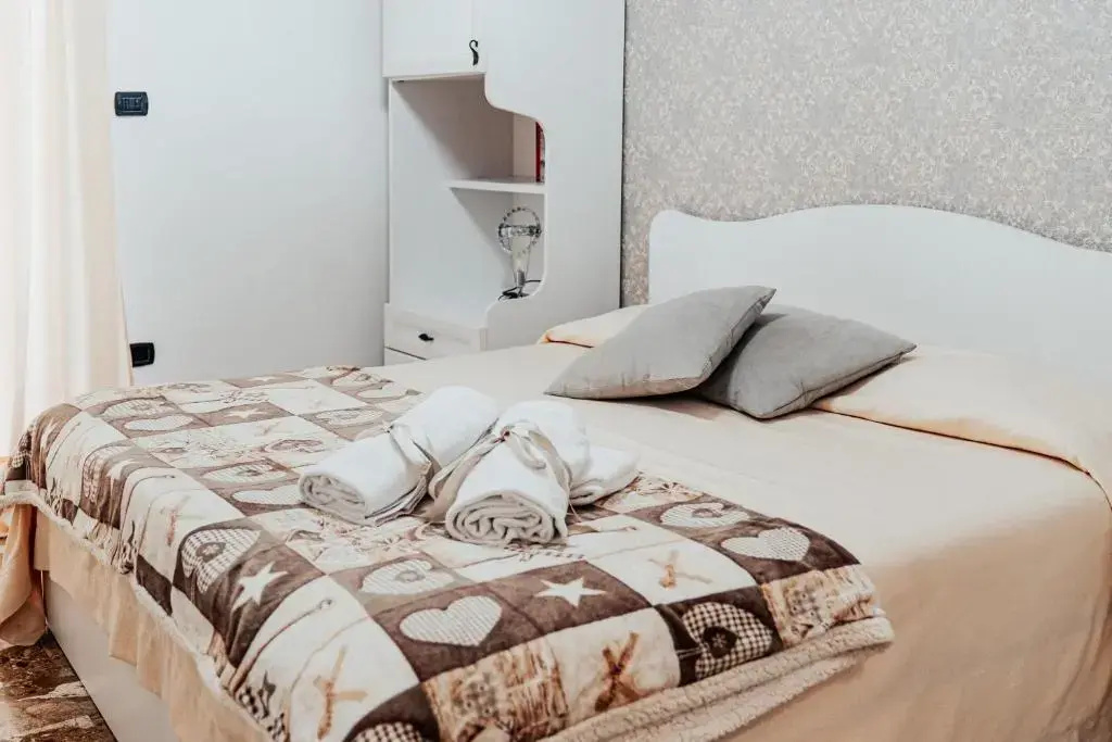 Economy Double room (full double bed)