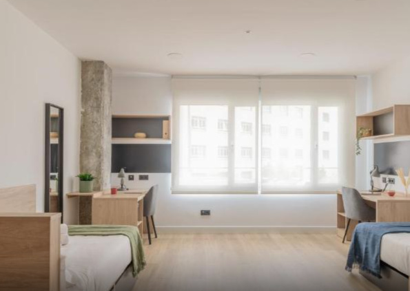 Double room (full double bed)