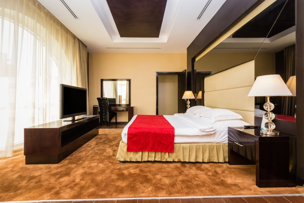 Royal Double Suite (full double bed)