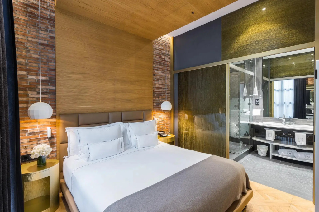 Monument Hotel Room Type - Patio Double Junior Suite (full double bed)