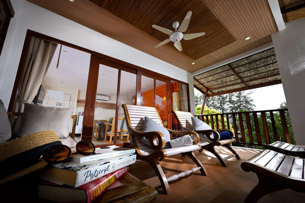 Люкс Arinara в Arinara Beach Resort Phuket
