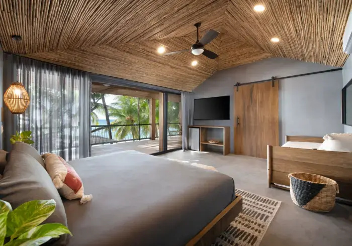 Luxury Suite beachfront
