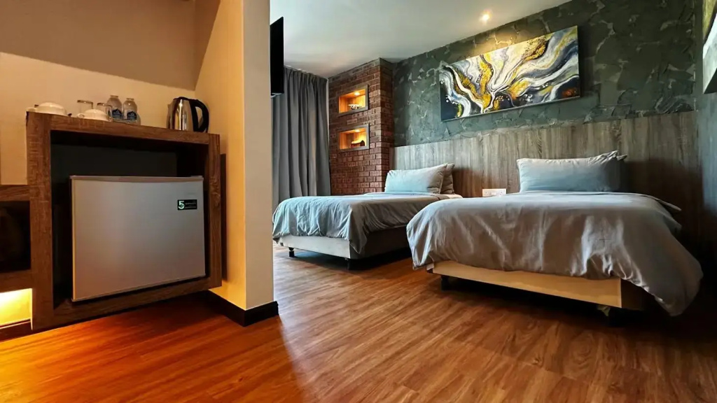 Junior Double room (twin beds)