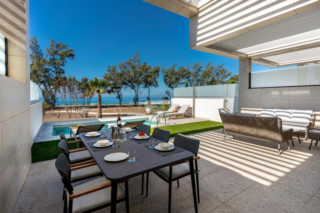 Resort Cordial Santa Agueda & Perchel Beach Club - 2
