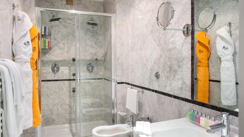 Grand Plaza Hotel - Chambres