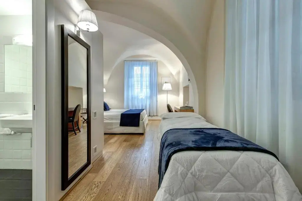 Triple room