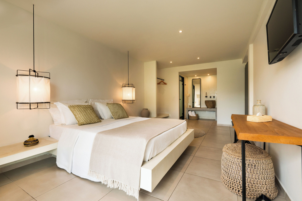Premium Double Bungalow Suite Garden View (full double bed)