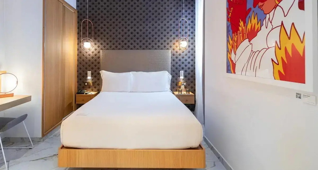 Resident Suite