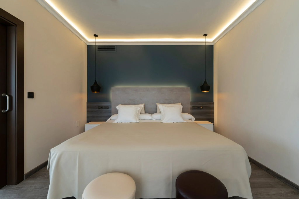 Real Suite