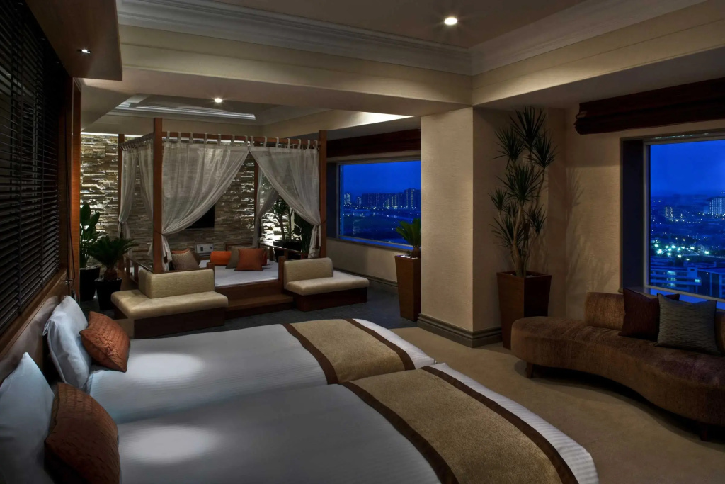 Gazebo Double Suite twin beds