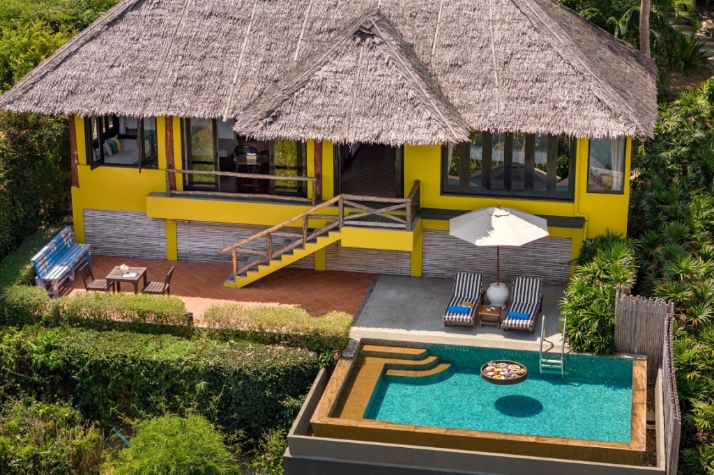 Двухместный Hillside Pool Вилла с видом на океан двуспальная кровать в Отель Saii Phi Phi Island Village