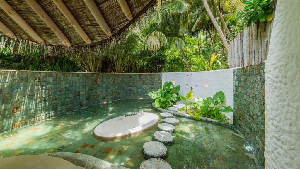 Sunset Reserve в Soneva Fushi