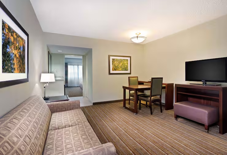 Embassy Suites by Hilton Parsippany - Chambres