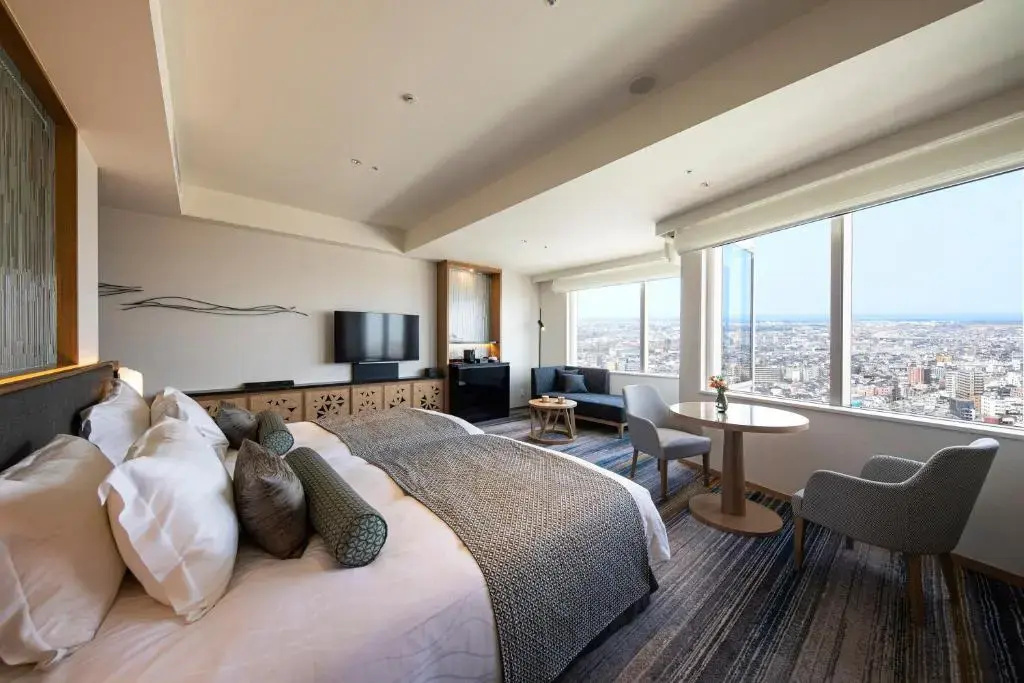 Hotel Nikko Kanazawa Room Type - Deluxe 17th-19th floor Double room (twin beds)