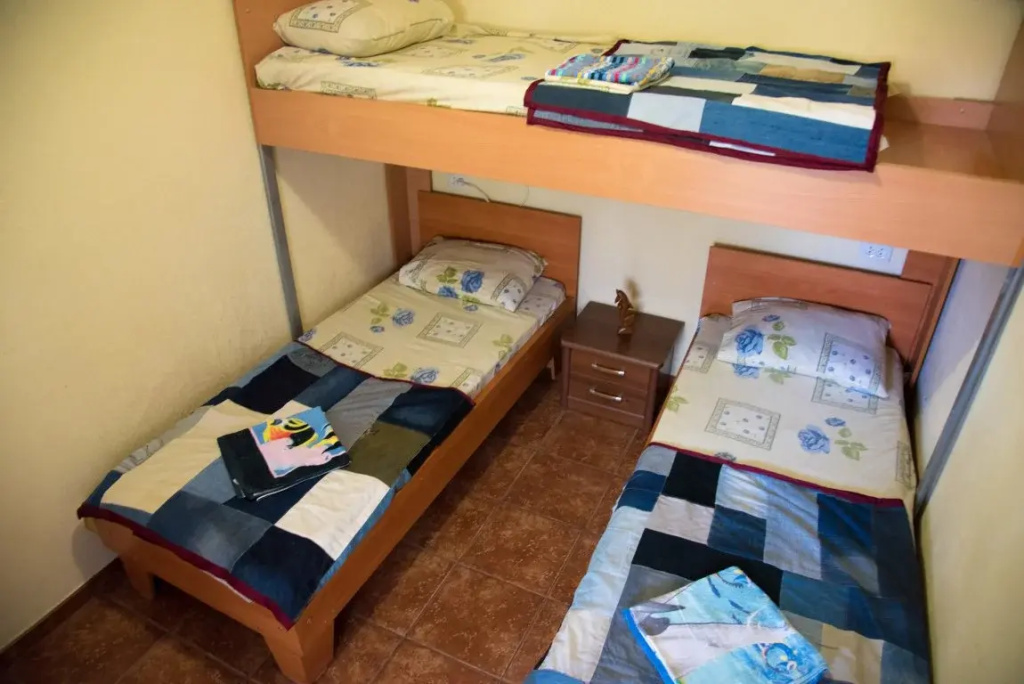 Triple room
