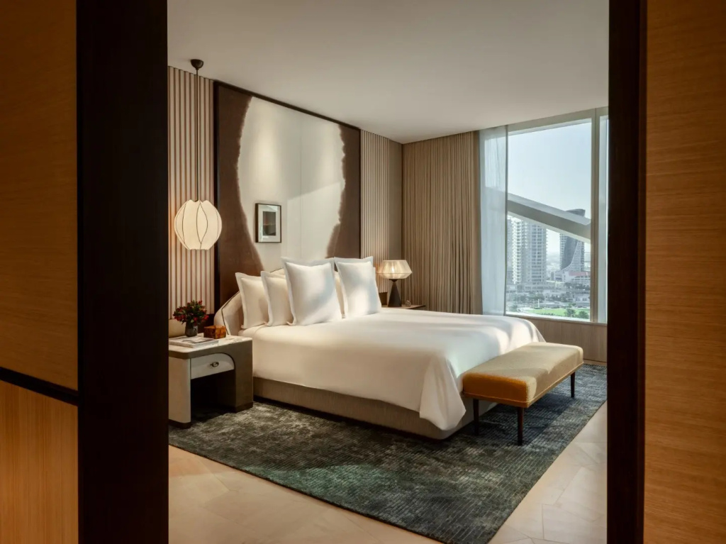 Deluxe Double Suite (full double bed)
