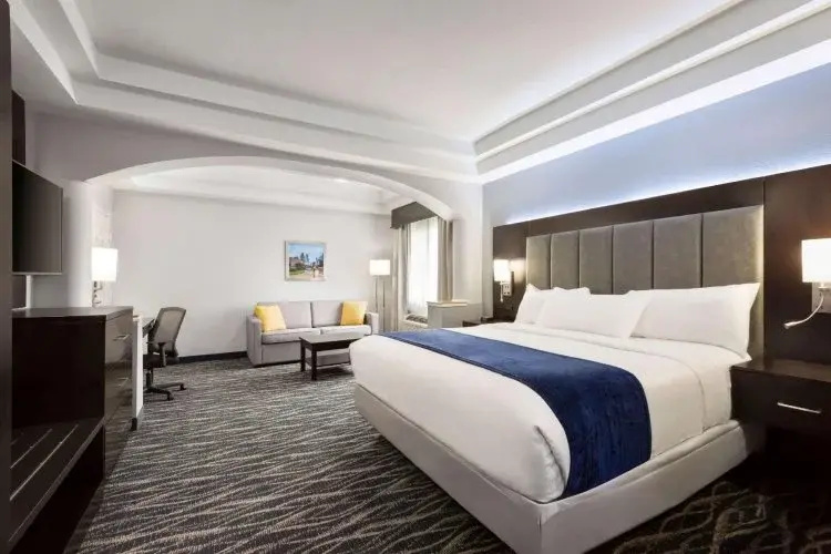 With Full Kitchen Double Suite full double bed