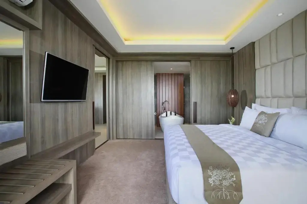 The Crystal Luxury Bay Resort Nusa Dua — фото