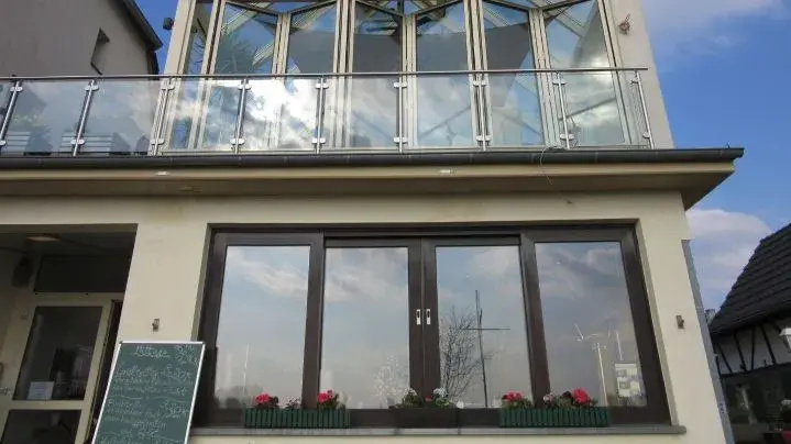 Balcony & Terrace
