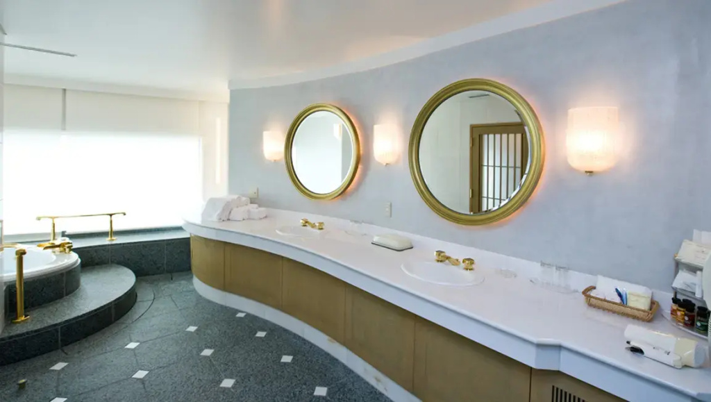 Tobu Hotel Levant Tokyo - Tap to explore photos