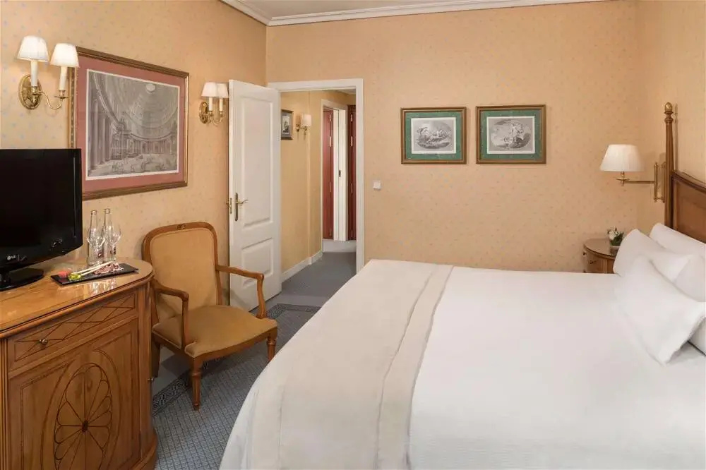 Family Level Connecting room