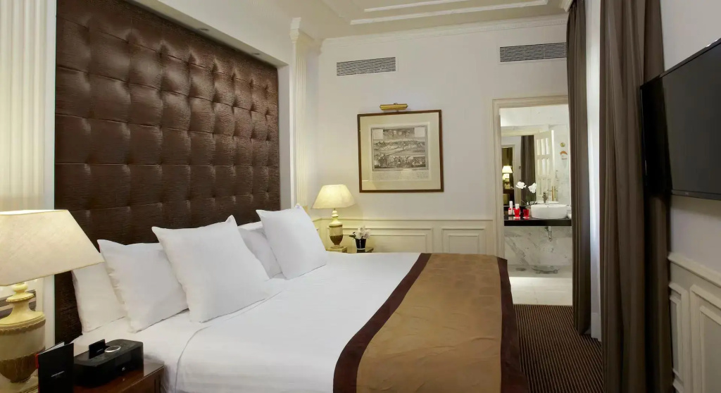 RedLevel Double Junior Suite (full double bed)