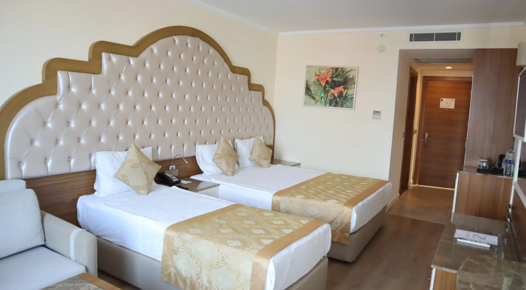 Eco Triple room