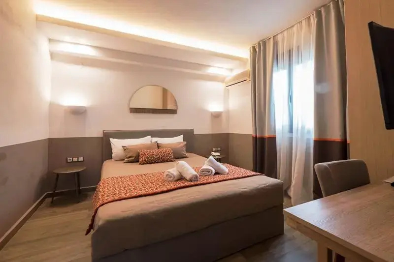 Double Studio (full double bed)