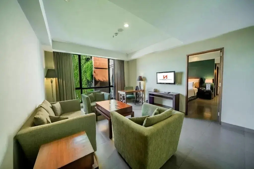 Swiss-Belhotel Rainforest