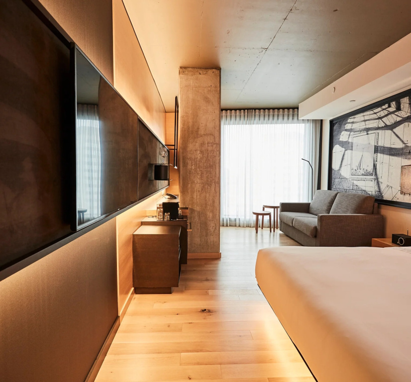 Classic Double room (full double bed)