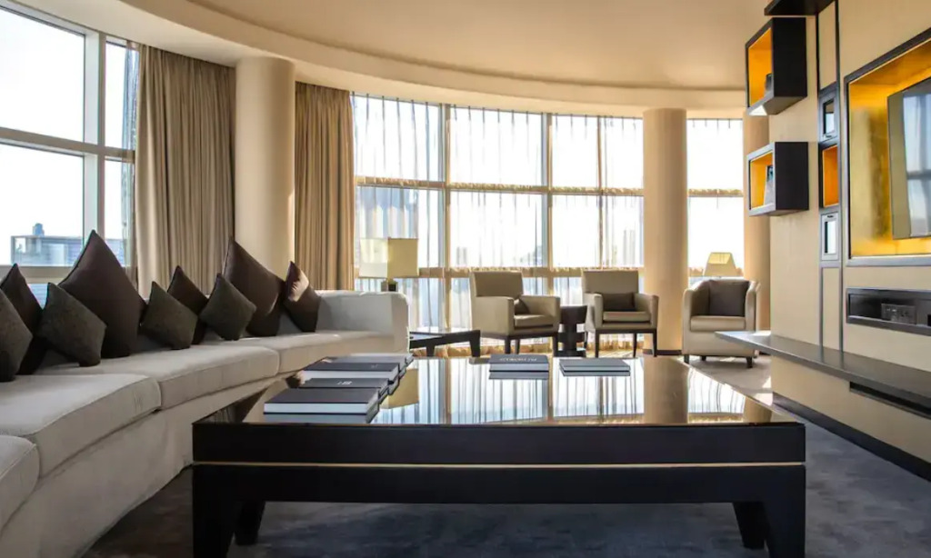 Jumeirah Emirates Towers