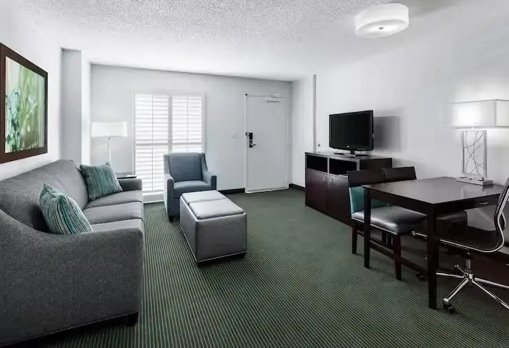 Embassy Suites by Hilton Orlando Lake Buena Vista Resort - Chambres