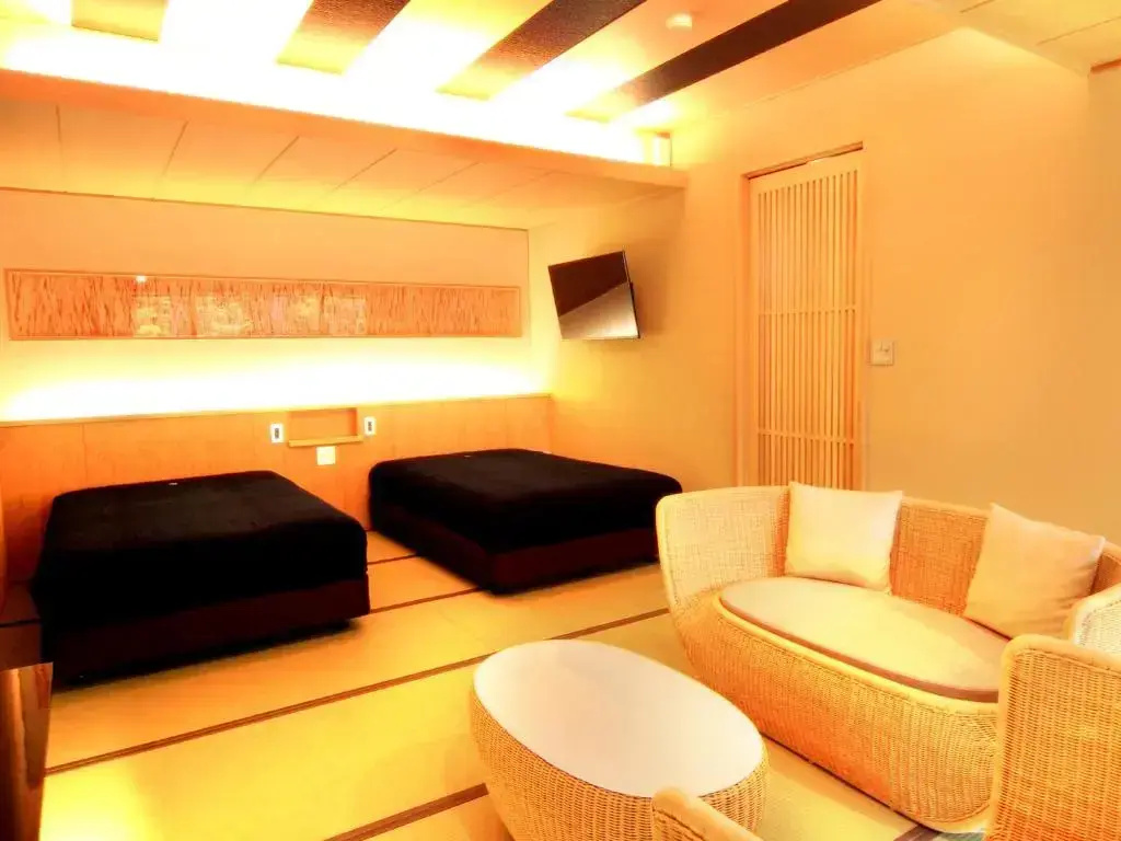 Room A with garden view