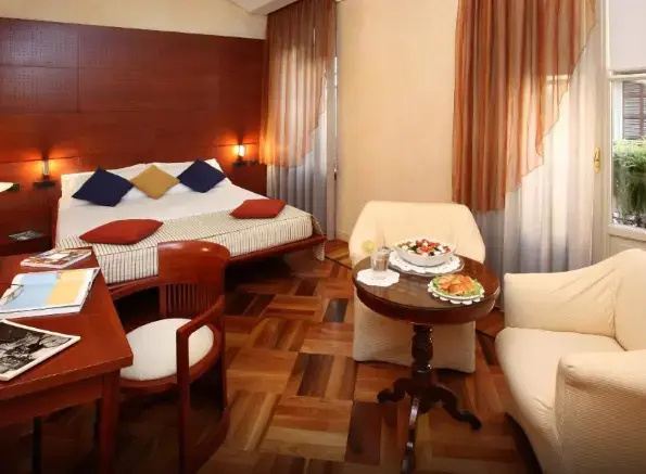 Sanpi Milano Hotel - Chambres
