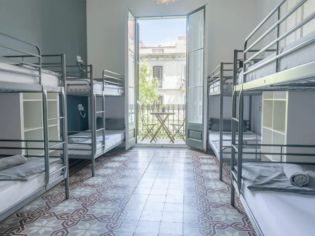 Bed in Dorm