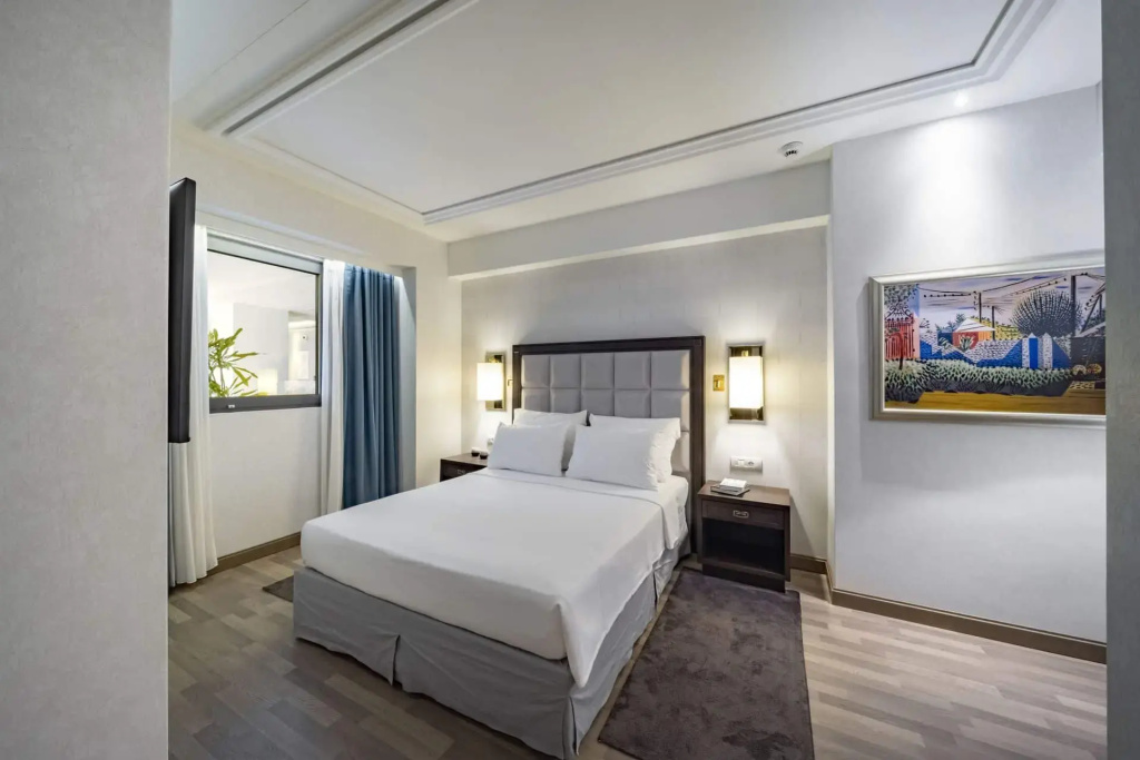 Art Internal Double room (full double bed)