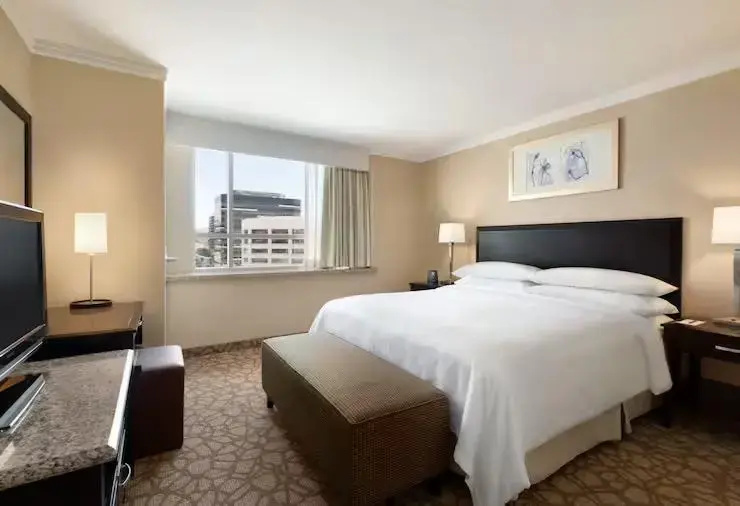 Embassy Suites Los Angeles - Glendale - Chambres