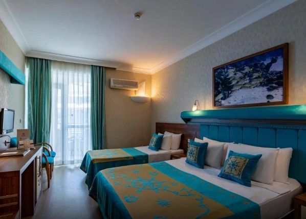 Standard Triple room