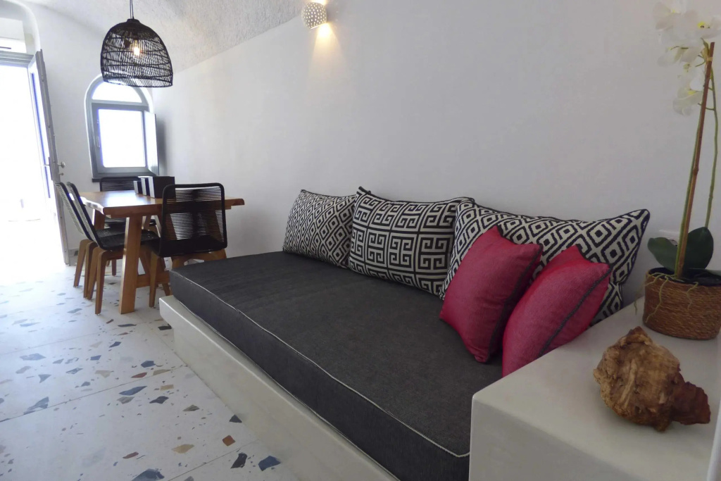 2 Bedrooms Quadruple Villa with Outdoor Heated Plunge Pool