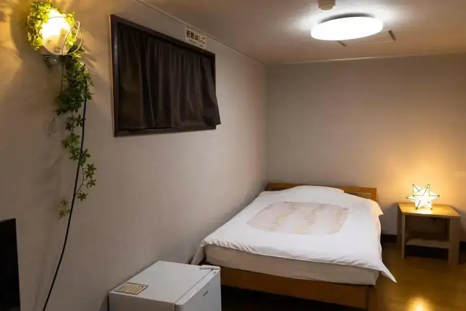 Semi Double room