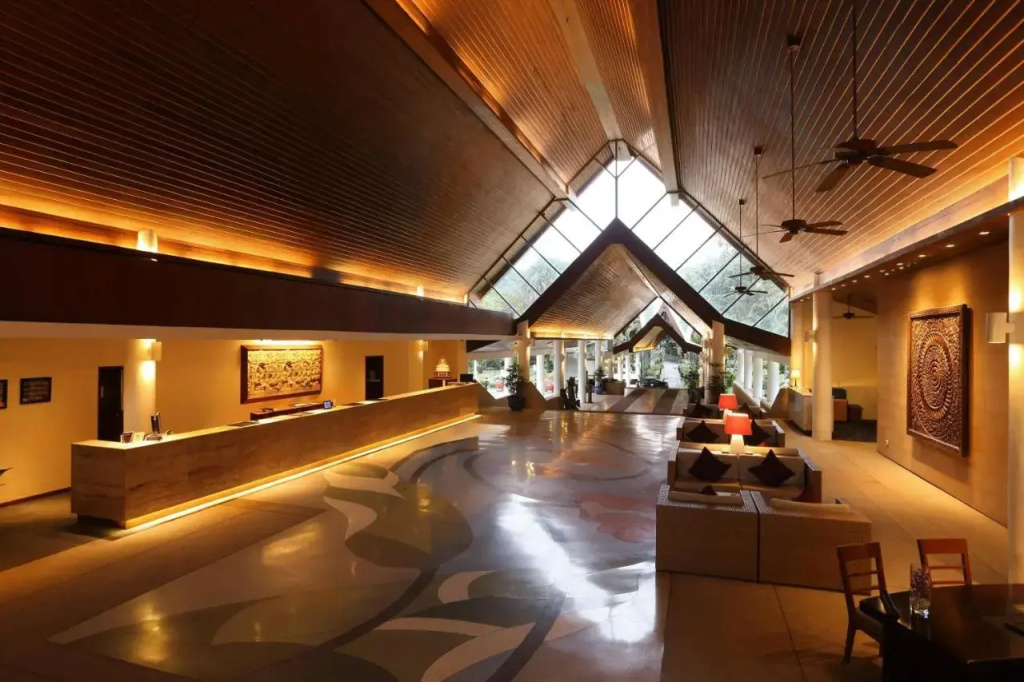 Le Meridien Phuket Beach Resort — фото